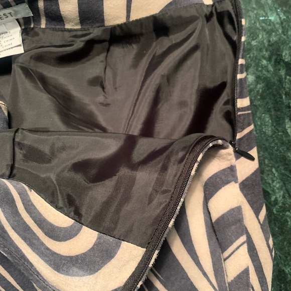 Nine West leather suede jkt & skirt..size 10, and 6 - Picture 14 of 14